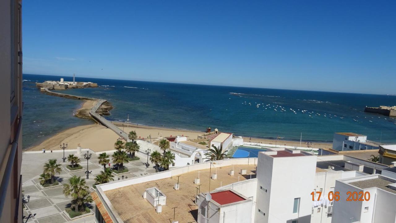 Apartamento Fenicia Con Aparcamiento Incluido Vistas Al Mar Cádiz Eksteriør bilde